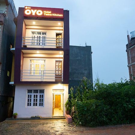 Oyo 281 Twins Kitchen Otel Dhulikhel Dış mekan fotoğraf