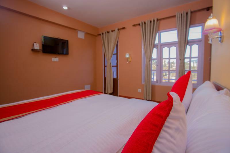 Oyo 281 Twins Kitchen Otel Dhulikhel Dış mekan fotoğraf
