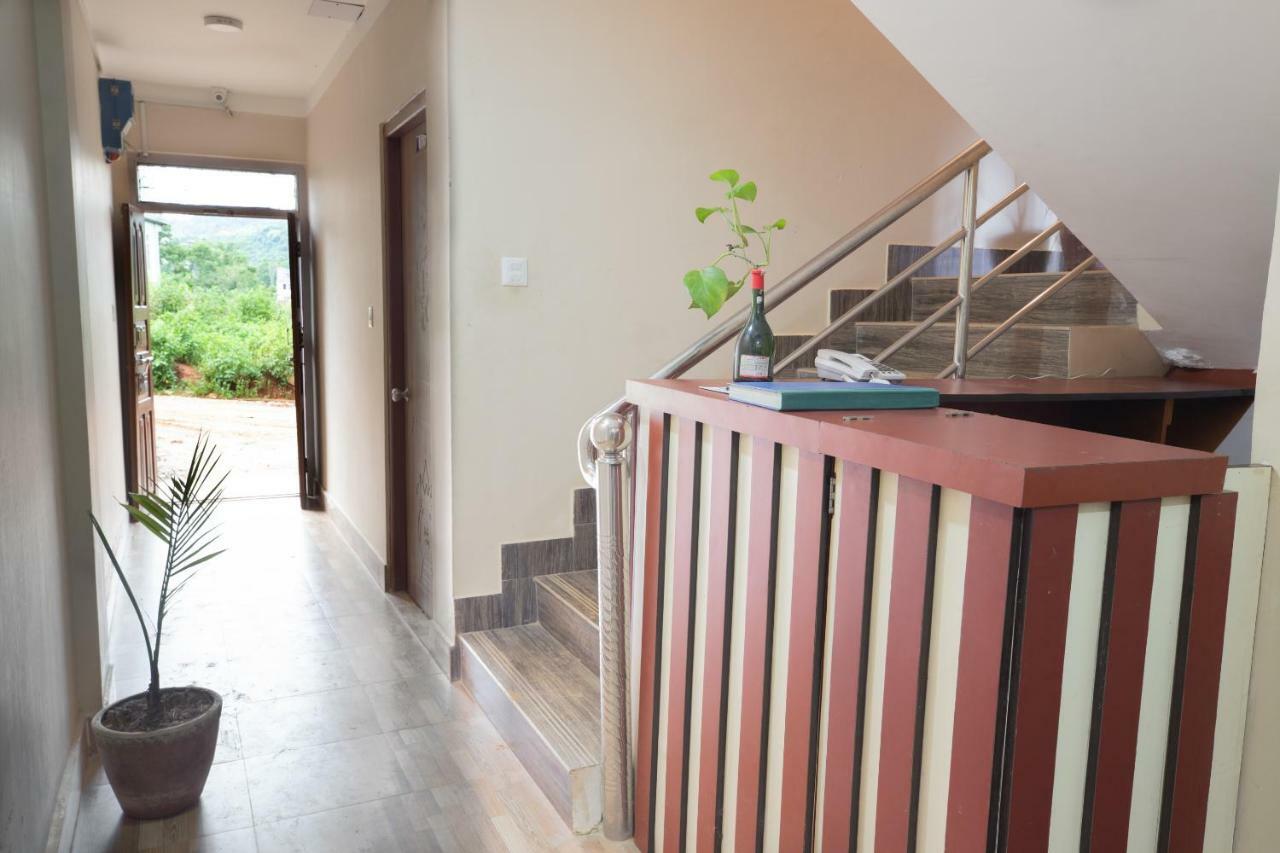 Oyo 281 Twins Kitchen Otel Dhulikhel Dış mekan fotoğraf