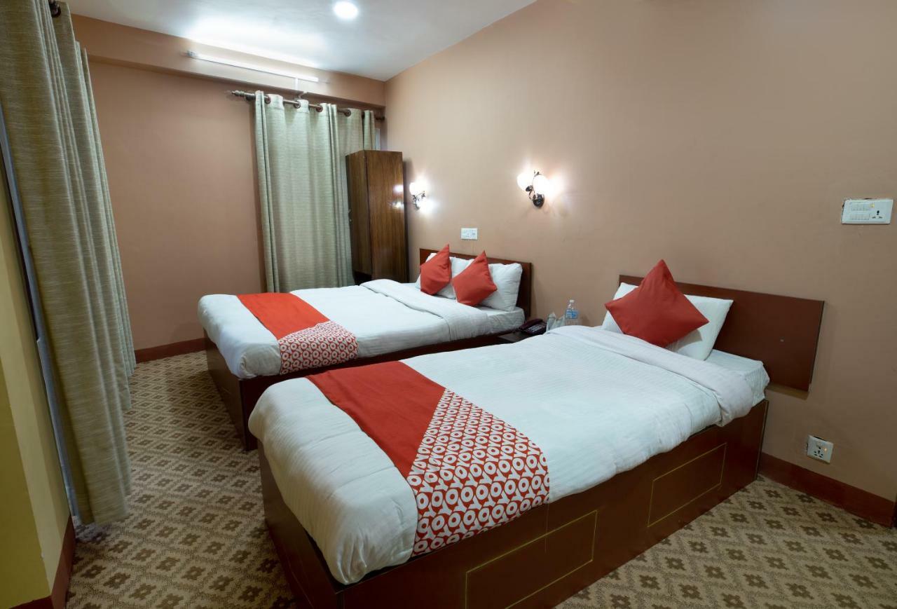 Oyo 281 Twins Kitchen Otel Dhulikhel Dış mekan fotoğraf