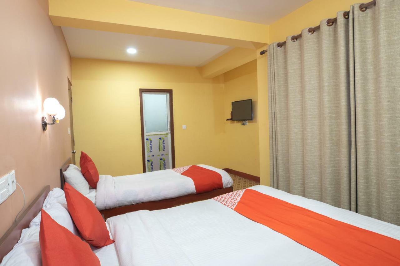 Oyo 281 Twins Kitchen Otel Dhulikhel Dış mekan fotoğraf