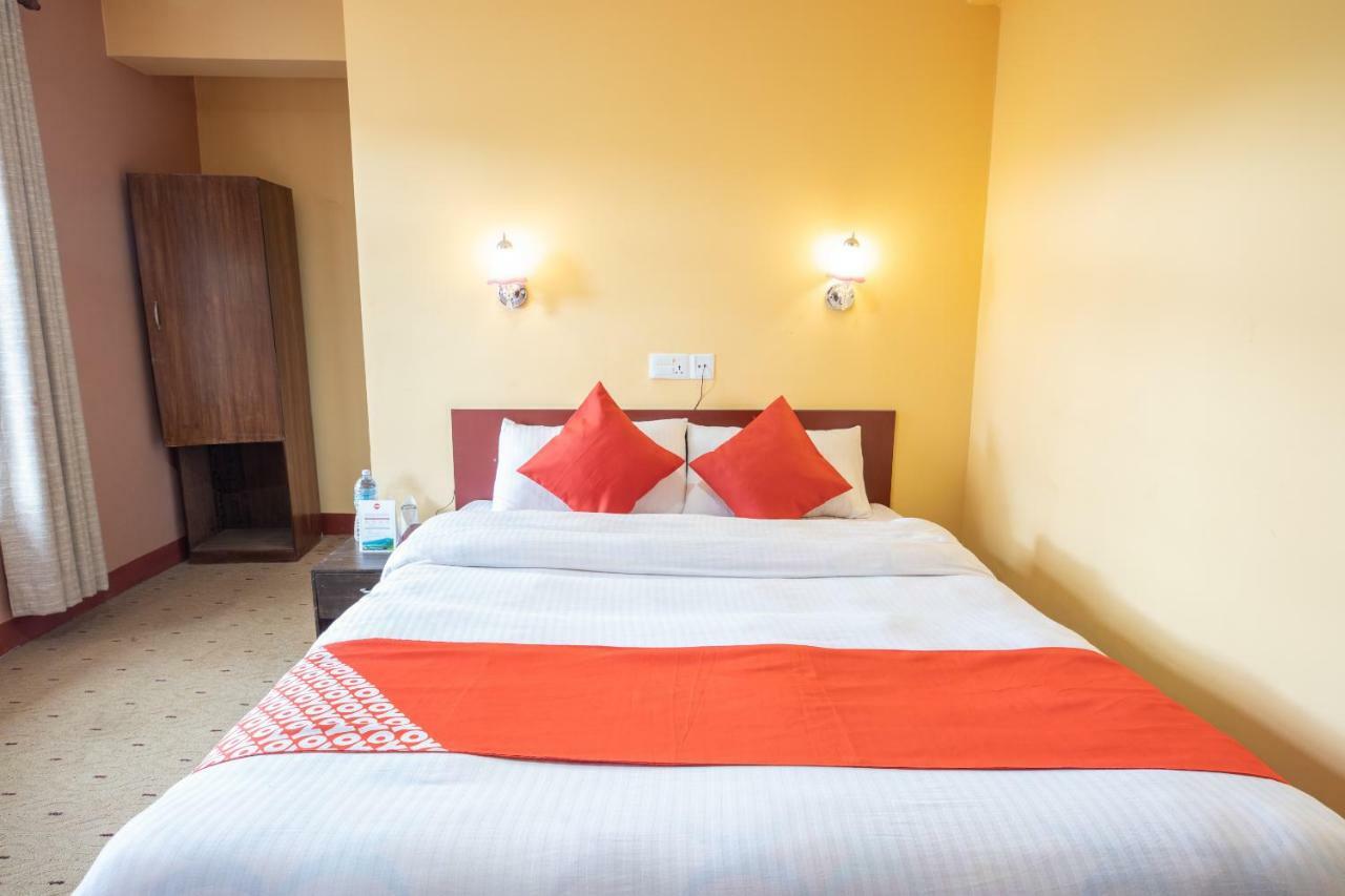 Oyo 281 Twins Kitchen Otel Dhulikhel Dış mekan fotoğraf