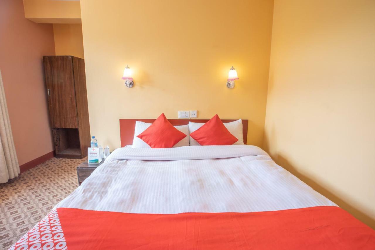 Oyo 281 Twins Kitchen Otel Dhulikhel Dış mekan fotoğraf